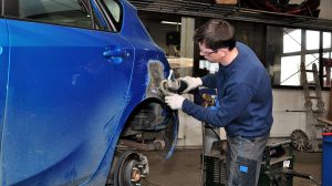 Certified-aluminum-auto-body-repairs-Leons-Auto-Body
