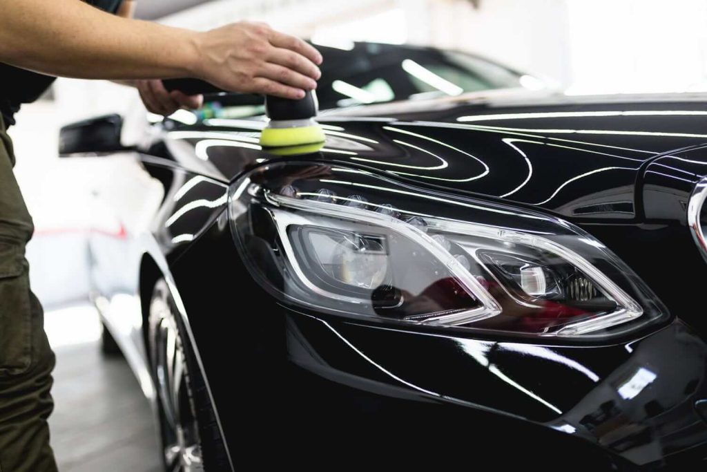 8 Steps to Wax Your Car the Right Way - Leons Auto Body